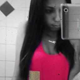 pequena pra quem vê
gigante pra quem ama ! ✖✖
quem fala ↔ acha
quem conhece ↔ sabe
Elα é perfeitα, mαs tem inúmeros defeitos.Elα é sαntα, mαs sabe provocar★