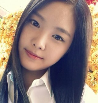 @_ssicrew #LindoUnido. Naeun lagi berusaha biar mancung, doain! Fighting!