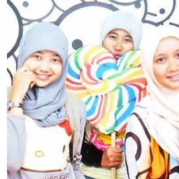 dyahisni_ayuvin's profile picture. its me :)
senior high school 1 kepanjen :)