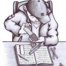 Rosty41's profile picture. Se l'uomo col ferro incontra l'uomo con la biro, il primo è un uomo finito.