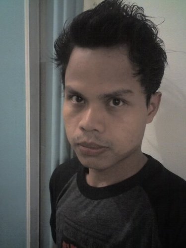 All0h akan Men0long se0rang hamba, selama Hamba itu men0long Saudara'nya [HR.Muslim]