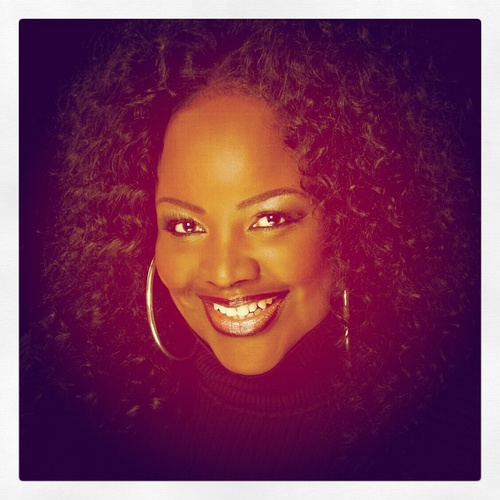 TheBrushMaven's profile picture. I'm a seasoned MakeUp Artist that lives and breathes this makeup thing. Just for the record Have Brush Will Travel