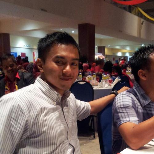 This is the official twitter for Wan Haqimi.. :)