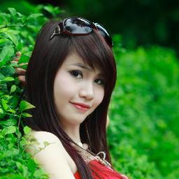 Social Media Expert, Blogger, Founder, etc.,