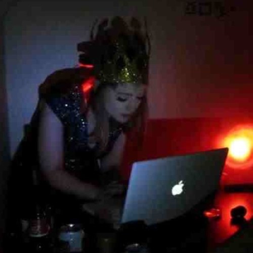 Jessicatreen's profile picture. scrunchies.