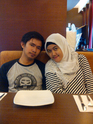 love my is weapon ⇡ my wife @amhel_may