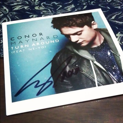 First Official Fan Account for #SGMayniacs.Been a #Mayniac for years!Just love @conormaynard((: Account managed by 3 #Mayniacs now!(: