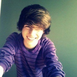 foudeouf's profile picture. Un jour ma princesse viendra, un jour j'lui mettrais un doigt. Je suis un gros lourd, ouf de ouf, ma vie est une https://t.co/OhWeyFaWUL ok ??