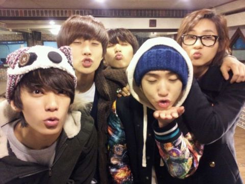 ♥B1A4♥BANA♥