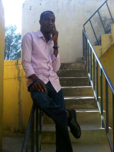 Little about myself: I am born to lead, very ambitious nd powerful. I live a good simple life with my little resources.