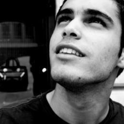 yanntolila's profile picture. Talking #SocialMedia #Webdesign #Tech @google