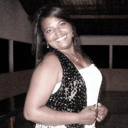 Sou Professora Pedagoga e Psicopedagoga,atualmente coordenadora pedagógica, amo meu trabalho,esposo e tudo que faço.
Sou apaixonada pela vida.
E muito feliz.