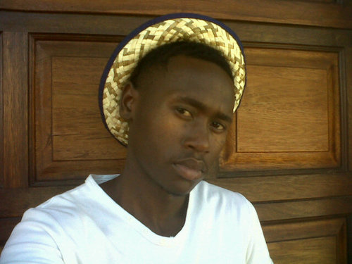 brmathopo's profile picture. Deephouse lover n am nt a dj am jst inlov with house