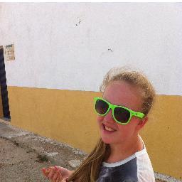 follow and i will follow back xxx