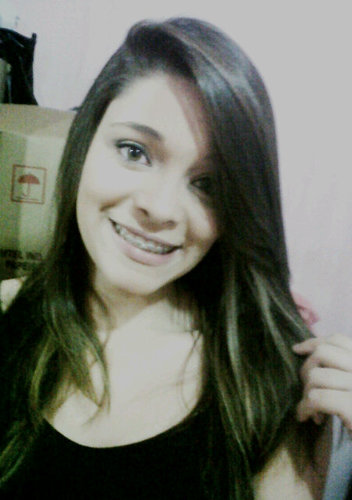 I don't wanna be someone who walks away so easily
I'm here to stay and make the difference that I can make.  ;)