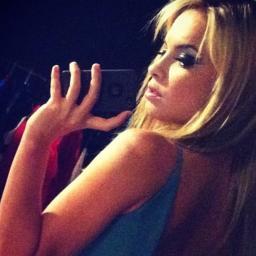 SoMic Termina Com C De ChaMel Termina Com ''L De LuAr Termina Com R De Rebeldes Termina Com S De Saudades