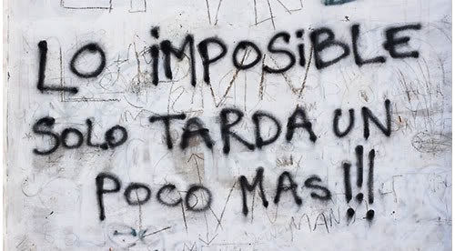 “Uno no fracasa cuando falla, lo hace cuando no lo intenta otra vez.” 
           🎶🎵   ”I wanna be just about as happy as I can be”…🎵🎶