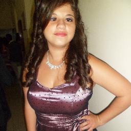 MEU NOME É EILANE TENHO 18 ANOS MORO EM SAO PAULO AMO A MINHA FAMILIA