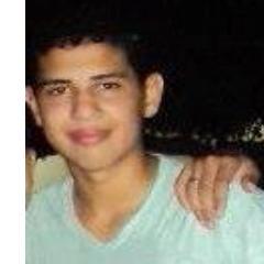 Malokero Corintiano, 15anos,  gosto de pagode,forró e reggae. #Goleiro , Ousado&Alegre ,#Futebol e #Mulheres. Segue aê @TalysonCarl .