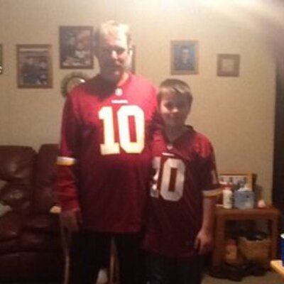 Profile Picture of David Grogg (@d3nascar) on Twitter