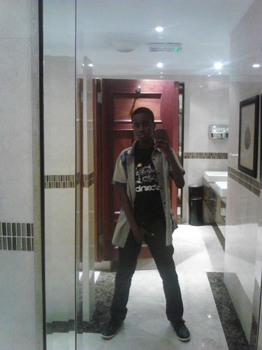i like being friends with people n especially girls hu r understanding n someone hu can be there for me