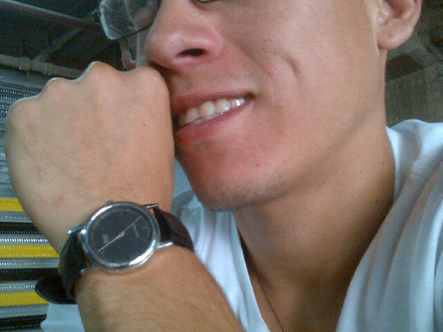 Omnipotente242's profile picture. 