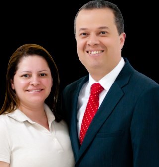 Casado com Michelle, pai do Matheus, sogro da Maria Helena, 1 vice-presidente da Assembleia de Deus Florianopolis e presidente do Desafio Jovem O Bom Samaritano