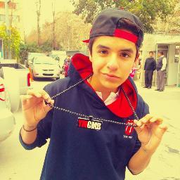 Éℓ es mi inspirαción ℓα rαzón de ℓevαntarse cαdα díα el que con tαn soℓo pensαrℓo te sαca unα sonrisα eℓ es #Leo eℓ que daría todo por sus #LeoLovers.- ♥