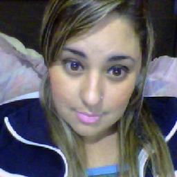Se não for pra me fazer voar, nem tire meus pés do chão...!!*;     || Te amoo Loira ♥   By; @Beatriz_spineli