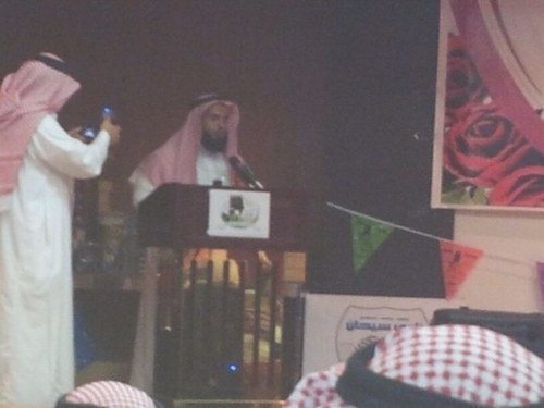 أشرف بمتابعتكم في حسابي الجديد.  @hamdde41
