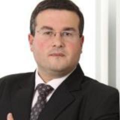 JeanL_Marques's profile picture. Passionate Scientist with entrepreneurial mindset - support pharma companies to reach their purposes - Humble cartoonist (hobby) - My tweets are my own