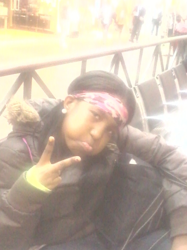 Coco_ici's profile picture. Im Lyric im #teamici,omg and mb love hot cheetos fav song is trust and believe by keyshia Cole and in a group called ici Peace n Love