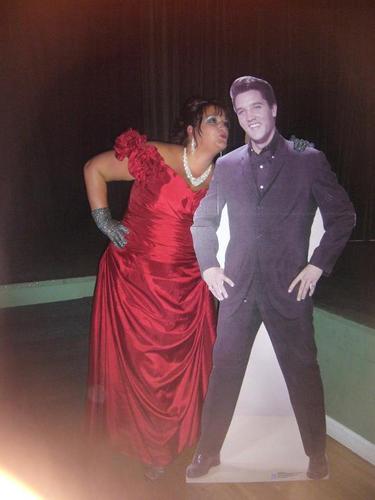 A proud mum of 2, love my family, friends & Elvis Presley! A committed netball mum & fan, football BCFC, LFC & ENG…& life in general!:) x