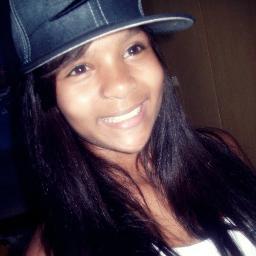 [..] E que seja verdadeiro , que seja unico , e que seja eterno , meu moô teeamo @_Dinhuziinhu s22 '