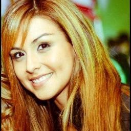 Somos el Fans Club Oficial de Karina León , apoyamos en todo & con todo a nuestra @kari_lyon somos 100% fans de corazon || Con ella por siempre ♥