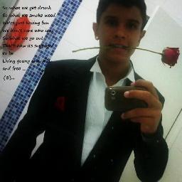 Eu adoro chocolate e ñ tenho mais nada a declarar