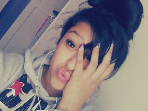 EhtsMonna_Love's profile picture. 