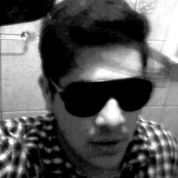 Já pensei estar sem rumo, sem uma direção pra poder seguir. hoje eu sigo sempre em frente, aonde a fé me levar eu vou querer ir.