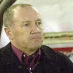 No soy inglés, aclaro. Compre a Malbernat. Fuí jugador, entrenador y sobre todo, presidente. Humor.