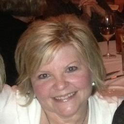 I am a 40 something female who loves fashion, entertainment news, and the paranormal...