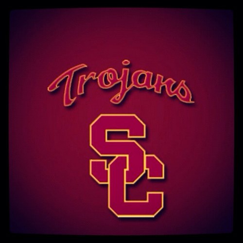 f_pines's profile picture. U follow me i follow u