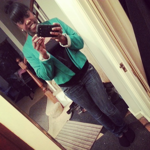 Yhu got teacher's too teach nd I got goals too rèach Now follow me♥