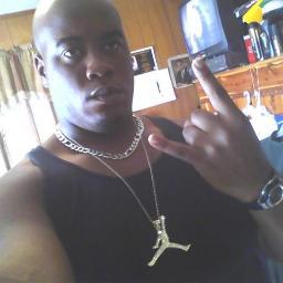 IM A RAP HUSTLA SO RESPECT IT!!!