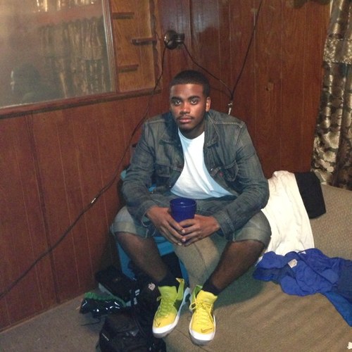 College Student. #Pisces #TeamUAPB #MGSalute #SDO #TKModeling #KrunkKrew #PTS
