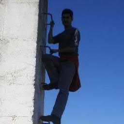 mike_vlc's profile picture. Gusta la informática, videojuegos, diseño web y deportes.