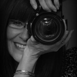 Happy veggie & ROCKAHOLIC! Please follow me on Instagram and twitter @photo_girl61 Photography,wildlife,woodland walks & anything arty :o)x