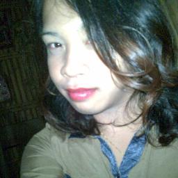 hello *^_^* follow me and i will be your fren 4ever.. IM JUST A SIMPLE AND RESPONSIBLE HUMAN!!!