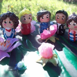 Hi,I love art and this is one direction art work. i do drawings, painting, t-shirts,and more you can dream follow me if you want to see