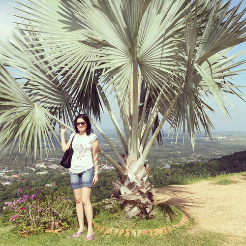 Esther_fh's profile picture. 