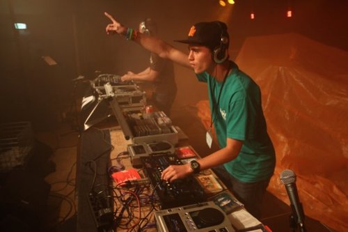 DJJohnJob's profile picture. 